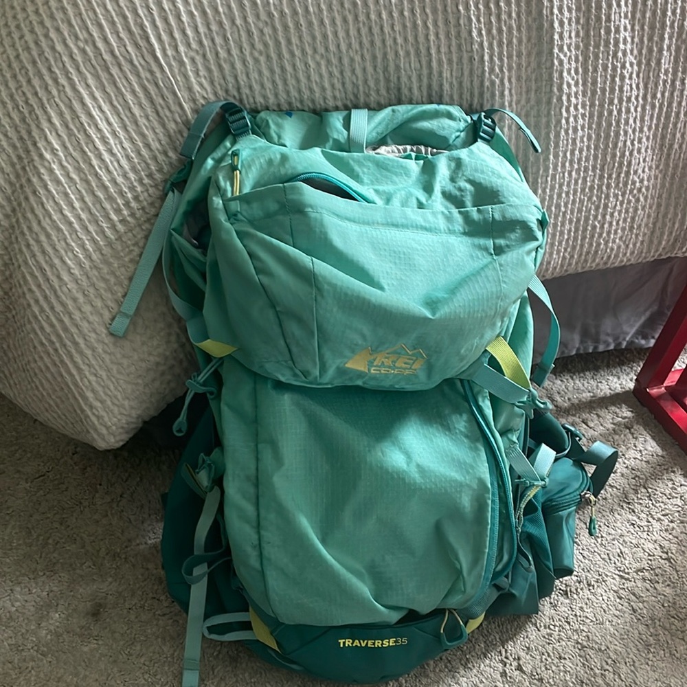 REI Traverse 35 liter Women’s daypack - Teal